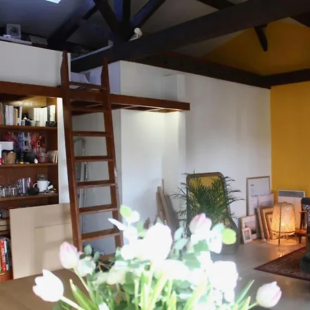 Apartment Charming Close To Republique Paris