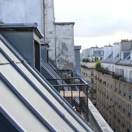 Apartment Charming Close To Republique Paris